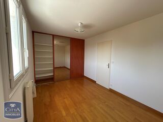 Maison à louer 5 pièces 129 m²