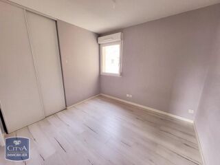  Appartement à louer 4 pièces 72 m²