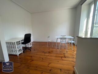  Appartement à louer 2 pièces 56 m²