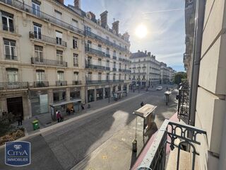  Appartement à louer 1 pièce 19 m²