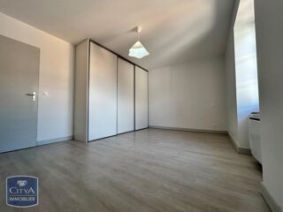  Appartement à louer 2 pièces 48 m²