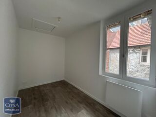  Appartement à louer 4 pièces 78 m²