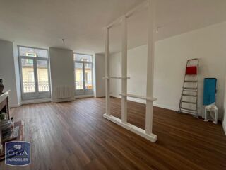  Appartement à louer 2 pièces 57 m²