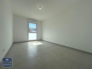 location Appartement - 2 pièce(s) - 43 m² Arles (13200)