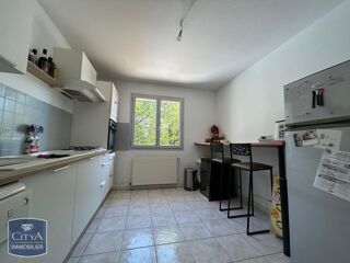  Maison à louer 4 pièces 99 m²