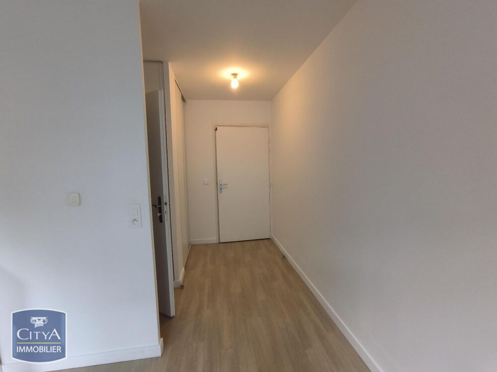 location Appartement - 1 pièce(s) - 28 m² Corbeil-Essonnes (91100)