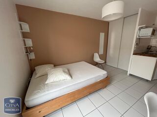  Appartement à louer 1 pièce 21 m²
