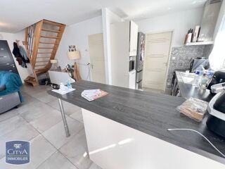  Maison à louer 4 pièces 98 m²