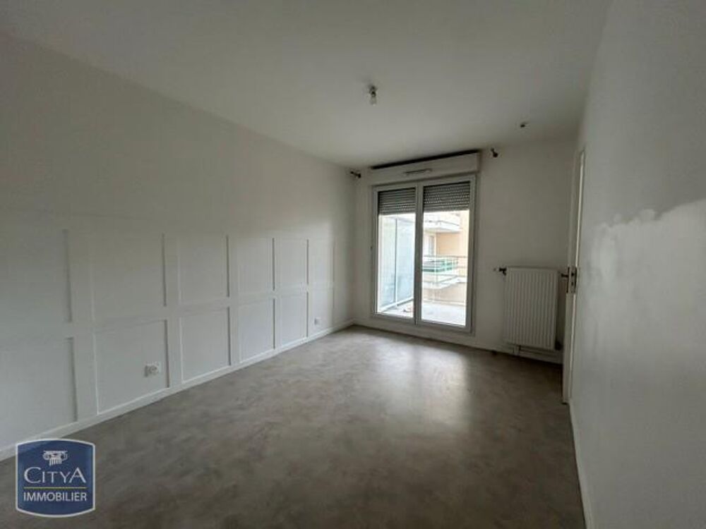 location Appartement - 2 pièce(s) - 43 m² Brie-Comte-Robert (77170)