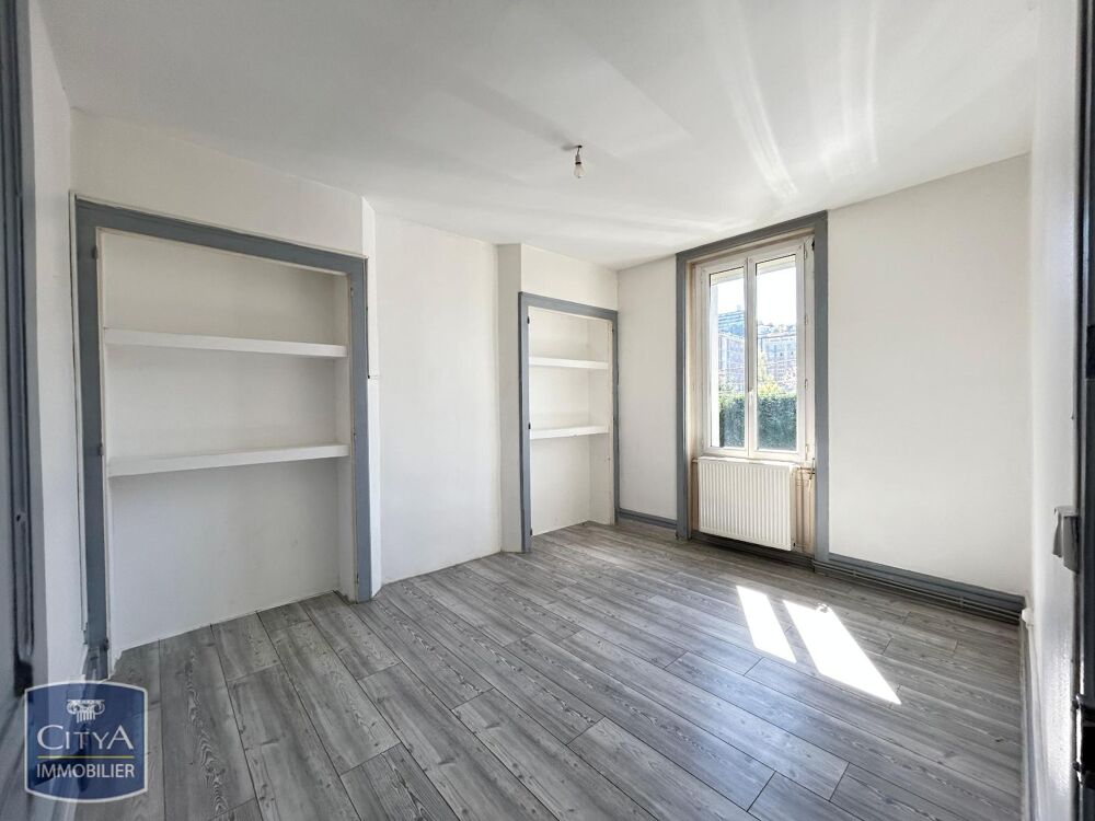 À louer : Appartement situé à Firminy, dans le départeme....