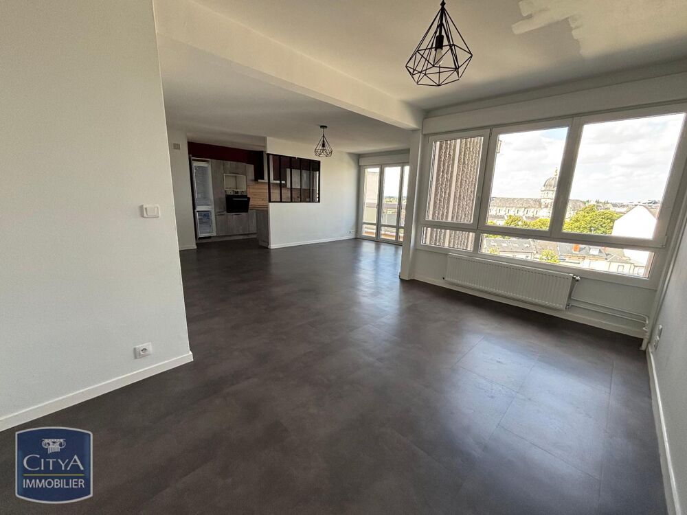 À LOUER : Appartement rénové T4 situé à Châteauroux, dan....