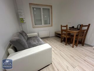  Appartement à louer 2 pièces 33 m²