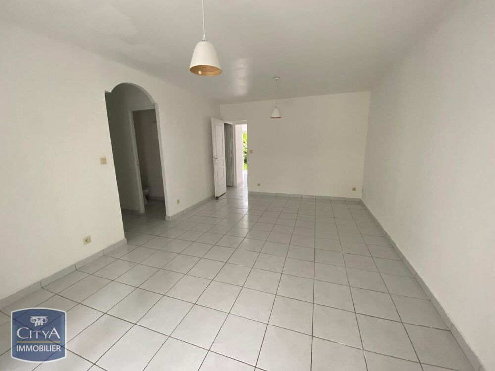 location Appartement - 3 pièce(s) - 66 m² Bras-Panon (97412)