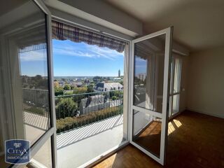 Appartement à louer 3 pièces 75 m²