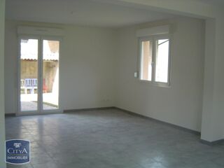  Maison à louer 6 pièces 115 m²