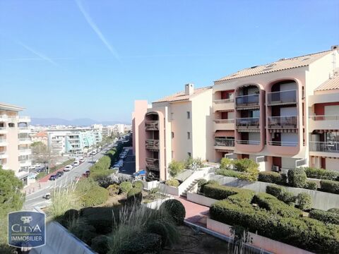  Parking / Garage � louer 