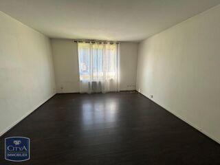  Appartement à louer 2 pièces 57 m²