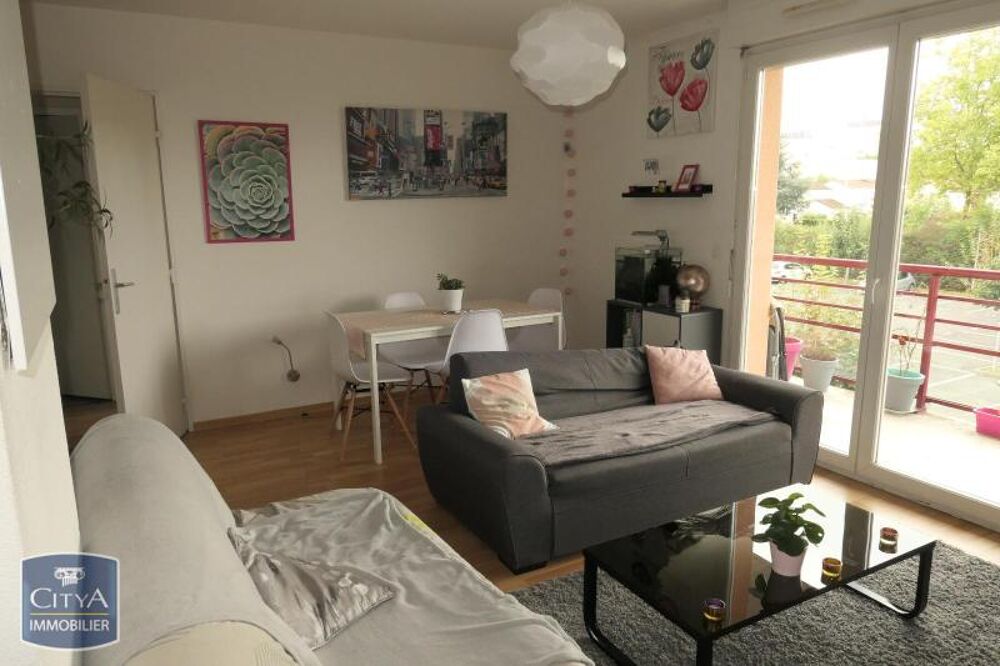 location Appartement - 2 pièce(s) - 45 m² Poitiers (86000)