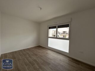 Appartement à louer 3 pièces 66 m²