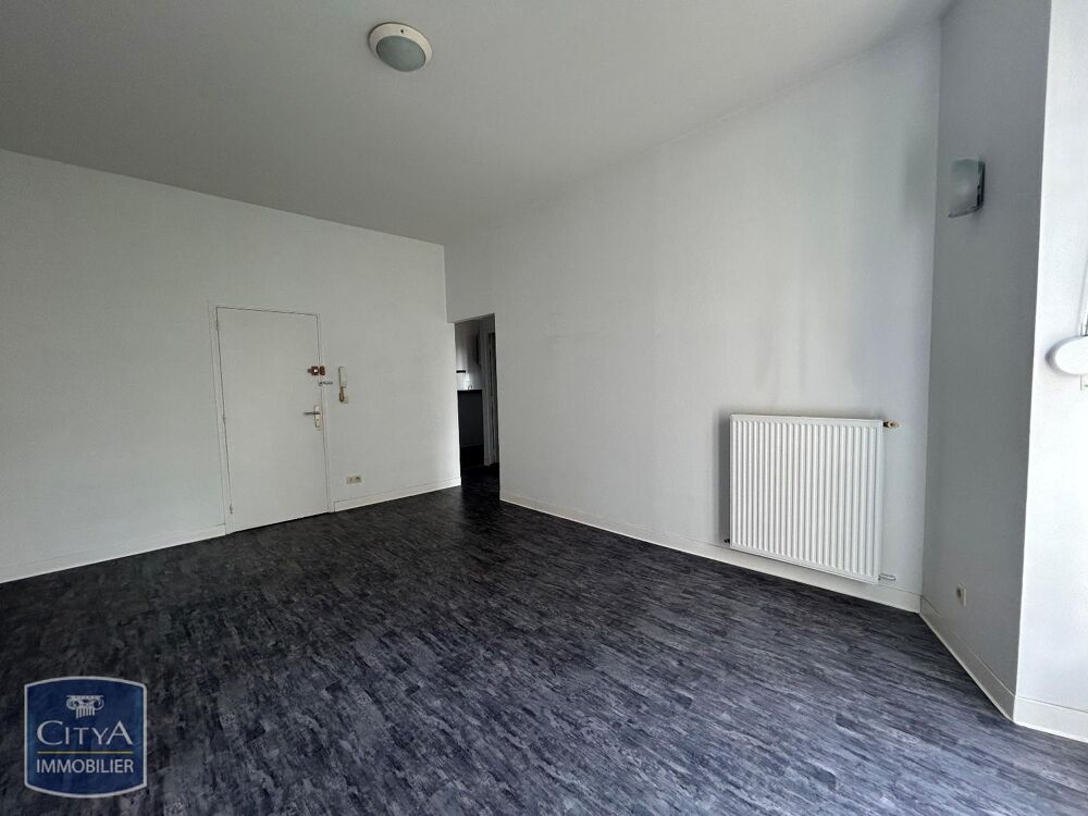 EXCLUSIVITÉ - APPARTEMENT CENTRE-VILLE En location : dan....