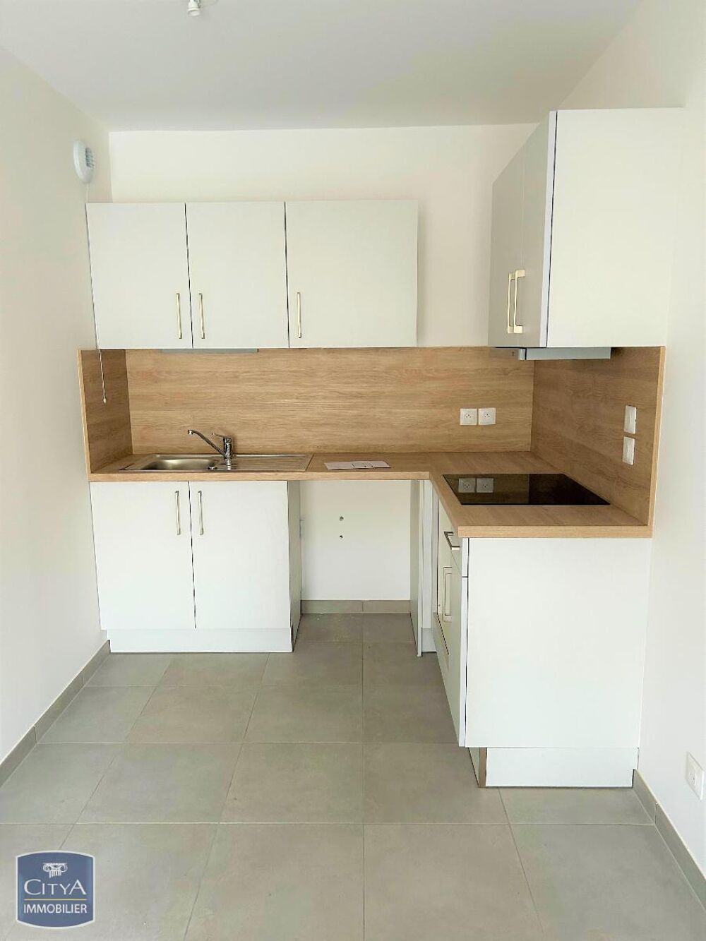 location Appartement - 2 pi�ce(s) - 40 m� Ternay (69360)