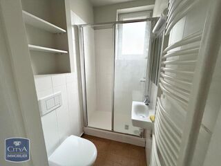  Appartement à louer 3 pièces 53 m²