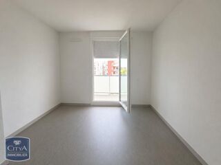  Appartement à louer 1 pièce 19 m²