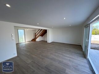  Maison à louer 4 pièces 128 m²