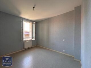  Appartement à louer 4 pièces 103 m²