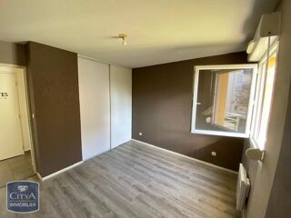  Appartement à louer 2 pièces 52 m²