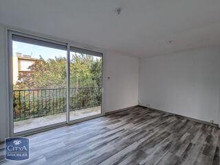  Appartement à louer 3 pièces 71 m²