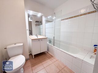  Appartement à louer 2 pièces 38 m²