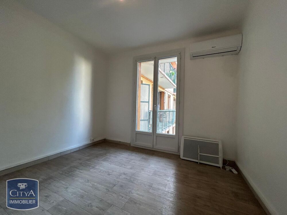 À LOUER : Appartement T3 climatisé situé au 3 -ème étage....