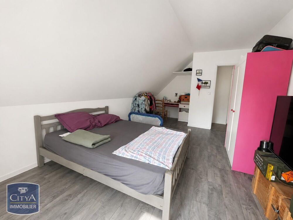 location Maison - 4 pièce(s) - 108 m² Connerré (72160)