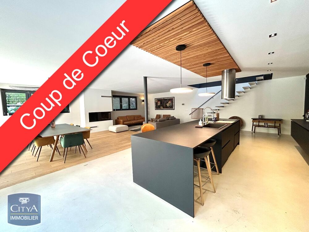 A LOUER EN EXCLUSIVITE A FRAISSES : LOFT T6 MEUBLE Retro....