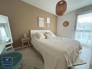  Appartement à louer 3 pièces 60 m²