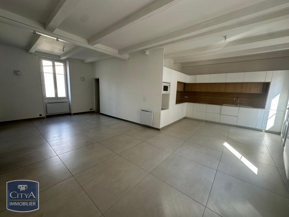 A LOUER - NIMES - T4 RENOVE - GARAGE - QUARTIER NOTRE DA....
