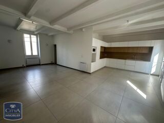  Appartement à louer 4 pièces 97 m²