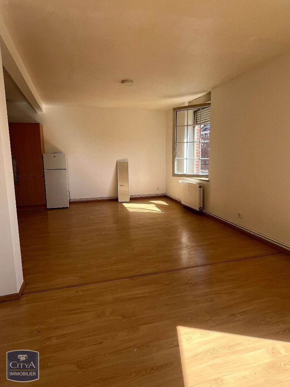 À LOUER : Appartement T5 spacieux situé à Tourcoing. Ce ....