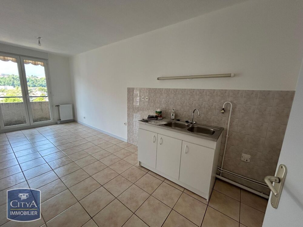 location Appartement - 3 pièce(s) - 69 m² Aix-les-Bains (73100)
