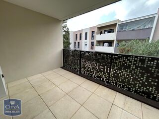  Appartement à louer 3 pièces 62 m²