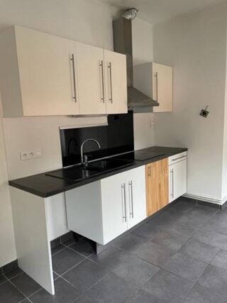  Appartement � louer 4 pi�ces 94 m�