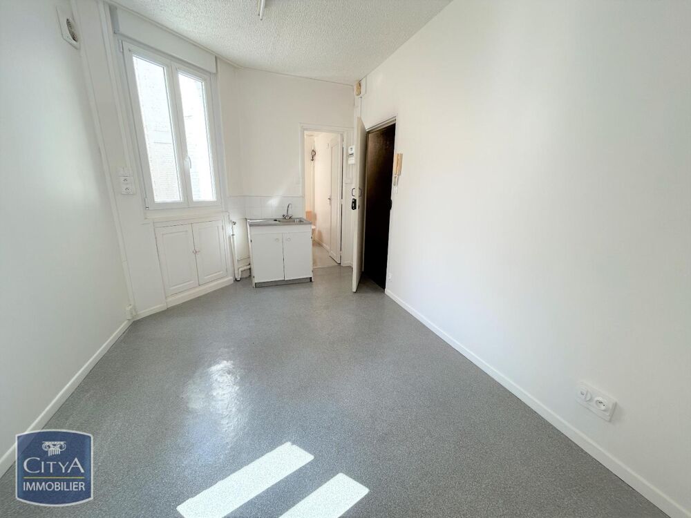 À LOUER : Charmant appartement T1 situé en plein coeur de....