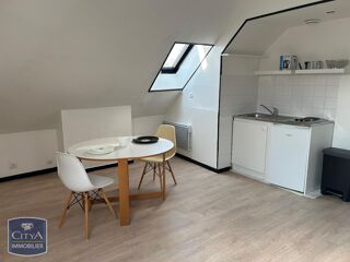  Appartement à louer 2 pièces 27 m²