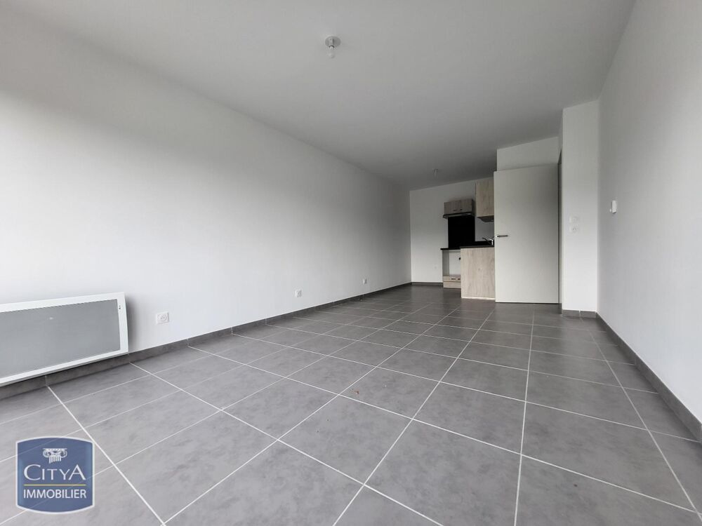 location Appartement - 2 pièce(s) - 44 m² Le Luc (83340)
