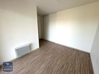  Appartement à louer 3 pièces 75 m²