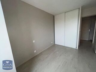  Appartement à louer 3 pièces 48 m²