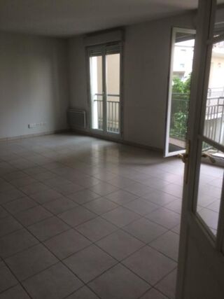  Appartement � louer 4 pi�ces 88 m�