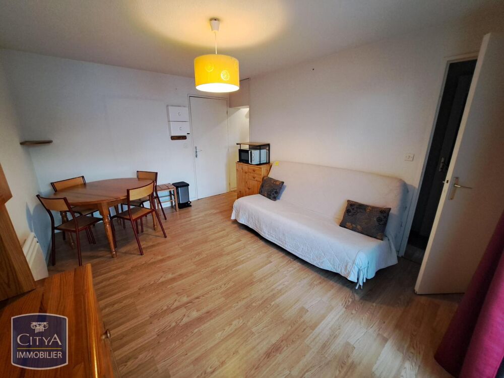 LOCATION ANNUELLE MEUBLEE - ROYAN PLEIN COEUR DE PONTAIL....
