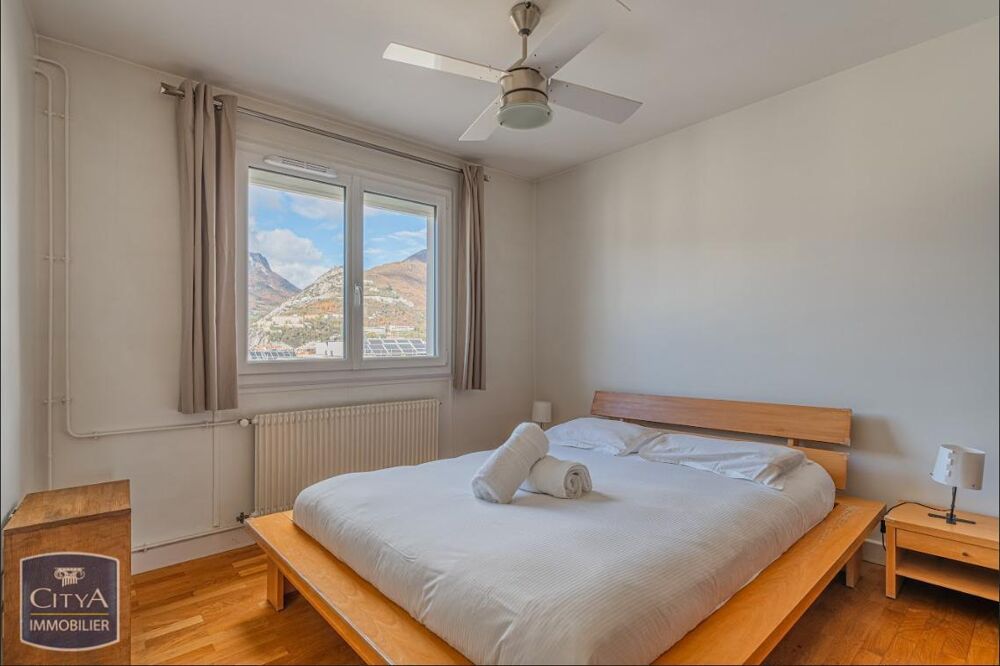 location Appartement - 2 pièce(s) - 69 m² Grenoble (38000)
